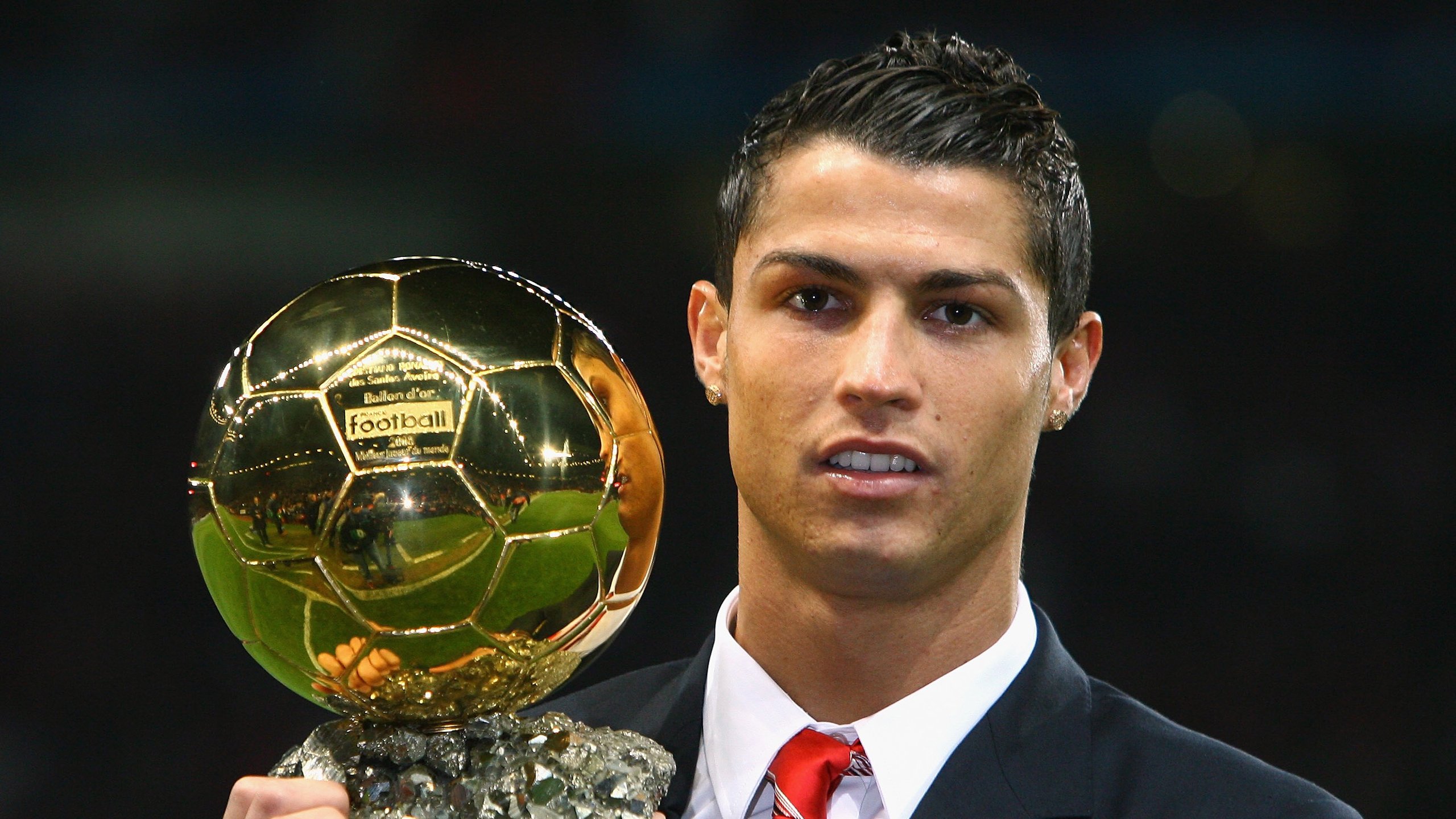 Jiu You-澳大利亚橄榄球赛事成为国际商业合作的重要平台，澳式橄榄球比赛